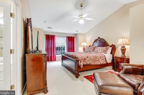 5424 Wooded Way, Columbia MD 21044-5722 exterior