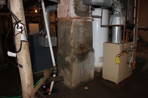 32 Somerset Ave, Taunton MA 02780-4824 exterior