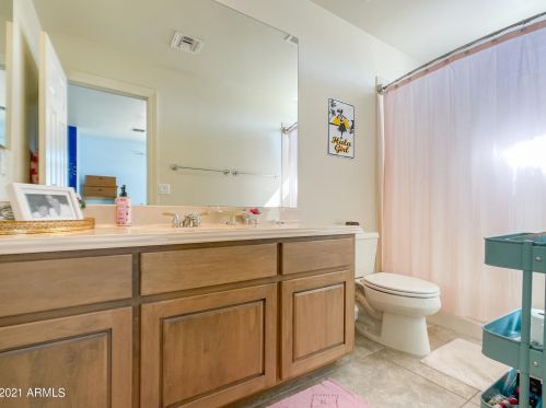 3033 50th St, Phoenix AZ 85008-1609 exterior