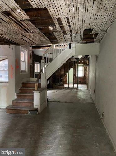 4916 Chestnut St, Philadelphia PA  19139-3516 exterior