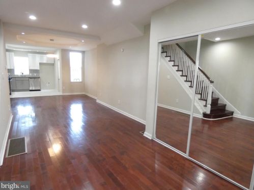 1920 Godfrey Ave, Philadelphia PA  19141-1302 exterior