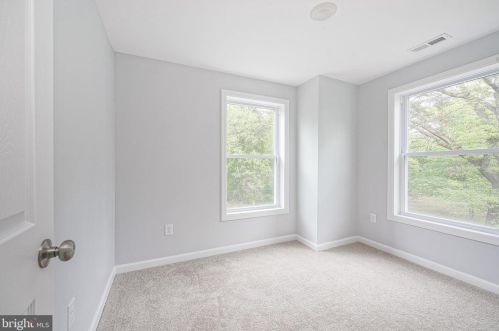 202 7th St, West Deptford NJ  08086-3125 exterior