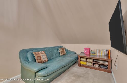 6 Pitney Ln, Jackson Twp NJ 08527-2933 exterior