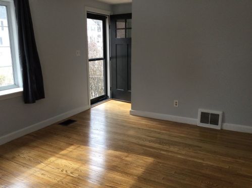 26 Bailey St, Worcester MA 01602-2207 exterior