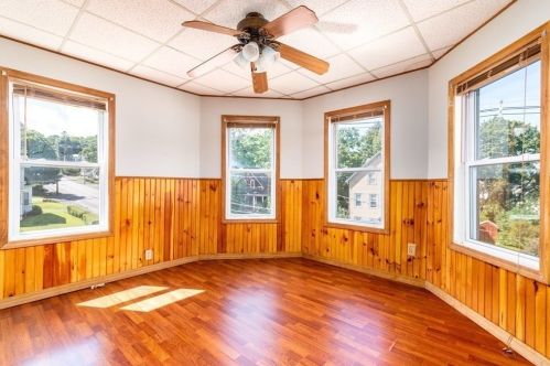 21 Whipple St, Worcester MA 01607-1339 exterior