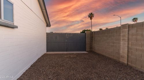 2840 Charleston Ave, Phoenix AZ 85032-9550 exterior