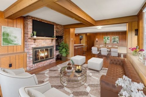 1140 Webster St, Needham MA 02494-2431 exterior