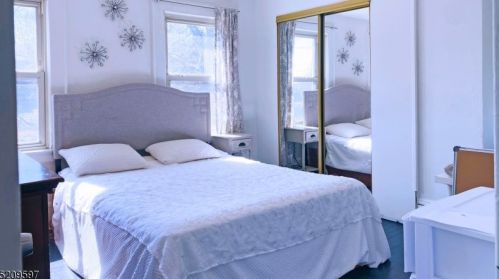 328 Joralemon St, Belleville NJ  07109-2167 exterior