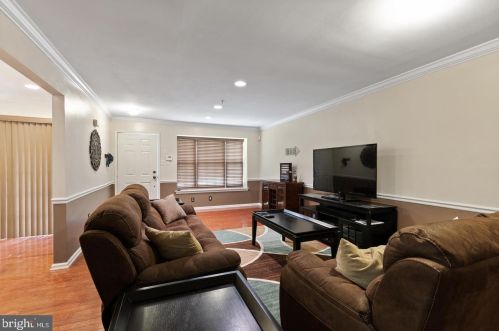 1502 Beacon Hill Dr, Erial NJ  08081-1168 exterior