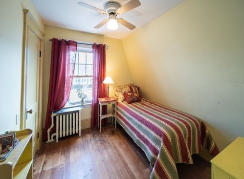 135 Central Ave, Everett MA 02149-2226 exterior