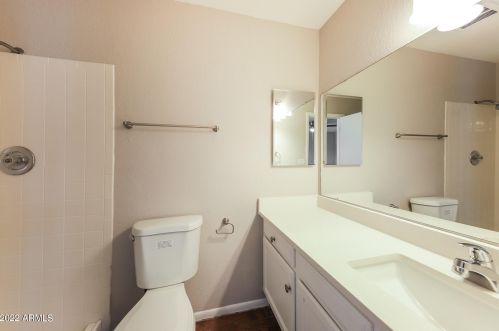 3454 Charleston Ave, Phoenix AZ  85032-1215 exterior