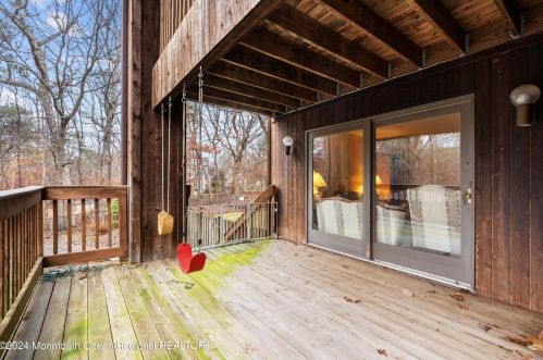 14 Knolls Dr, Jackson Twp NJ  08527-4209 exterior