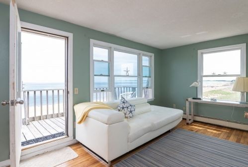 3 11th St, Newbury MA 01951-1917 exterior