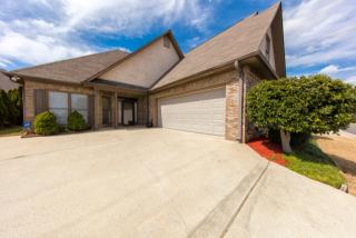 2642 Hackberry Rd, Birmingham, AL 35226-3912