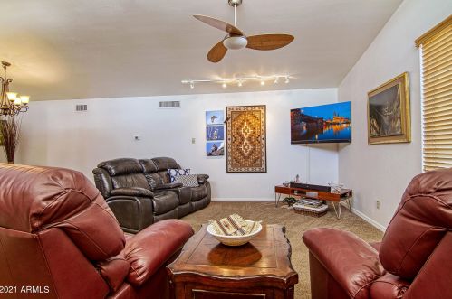 4415 Becker Ln, Phoenix AZ 85029-5196 exterior