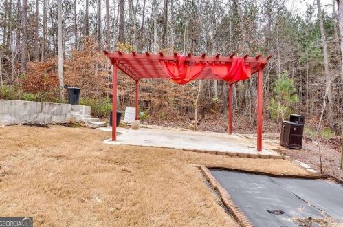 2404 Wild Oak Ct, Stockbridge GA 30281-9210 exterior