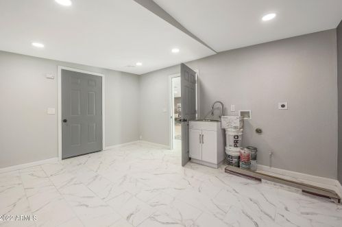 519 El Camino Dr, Phoenix AZ 85051-4627 exterior