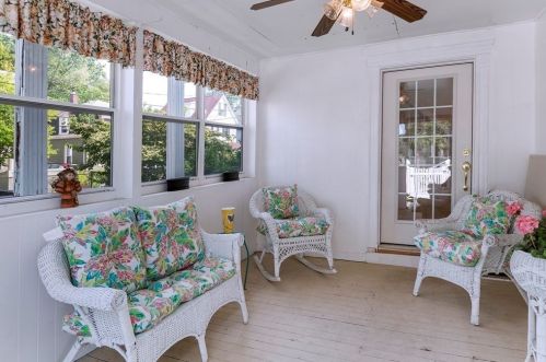 41 Teel St, Arlington MA 02474-5512 exterior