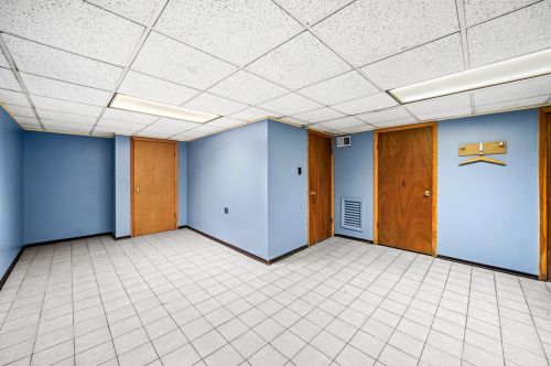 2936 Oak Park Ave, Forest View IL 60402-3028 exterior