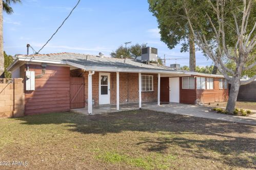 525 Edgemont Ave, Phoenix AZ 85035-1809 exterior