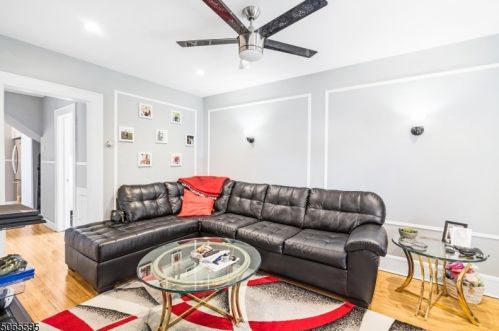 78 Cortlandt St, Belleville, NJ 07109-3007