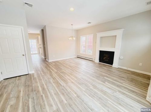 17 Mahan St, Tenafly NJ  07670-1821 exterior