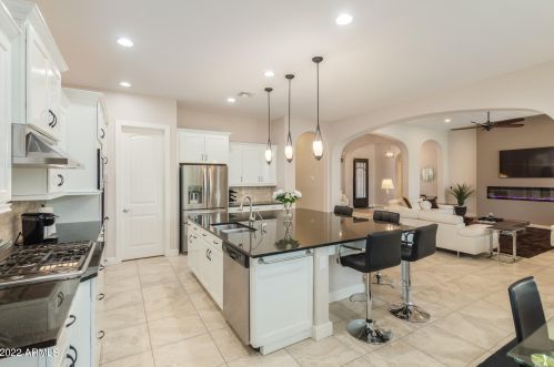 7814 29th Pl, Phoenix AZ  85042-7139 exterior