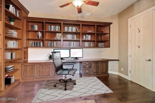 7814 16th Dr, Phoenix AZ  85021-7919 exterior