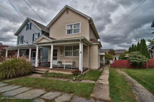 805 Marion St, Scranton, PA 18509-2302