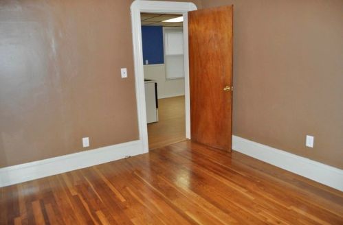 68 Windsor St, Worcester MA 01605-2141 exterior