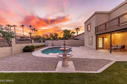 3835 Ahwatukee Dr, Phoenix AZ 85044-2033 exterior