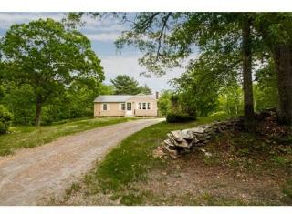 191 Stone School Rd, Sutton MA  01590-2926 exterior