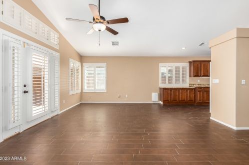 16637 29 St, Phoenix AZ 85032-3726 exterior