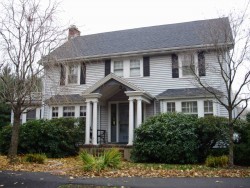 117 Nonantum St, Newton, MA 02458-2447