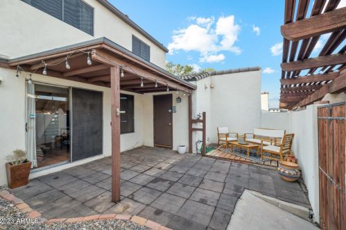 1157 Belmont Ave, Phoenix AZ  85020-4162 exterior