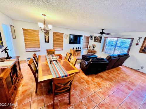 2710 87 Ave, Phoenix AZ 85037-2427 exterior