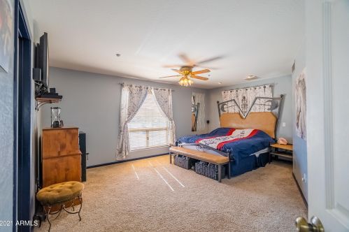 906 Carlise Rd, Phoenix AZ 85086-7479 exterior