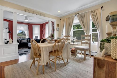 33 Durrell St, Methuen MA  01844-4210 exterior