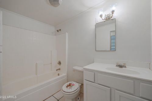 3139 65th Ave, Phoenix AZ 85033-1601 exterior