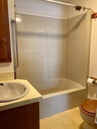 170 Merrimac St, New Bedford MA 02740-5432 exterior