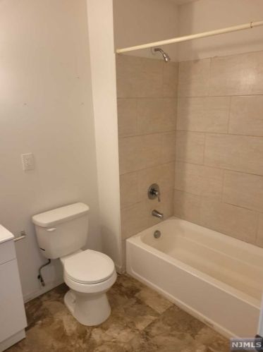 46 William St, Belleville NJ 07109-2964 exterior