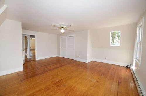 22 Lewis Ct, Hingham MA 02043-2723 exterior