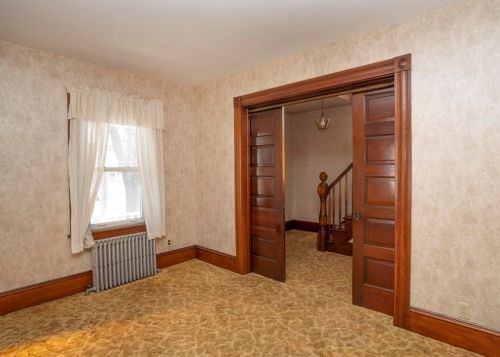 50 Caswell St, Taunton MA 02718-1120 exterior