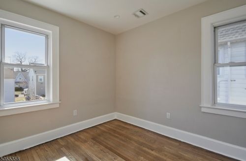 19 Elmwood Ave, Belleville NJ  07109-2306 exterior