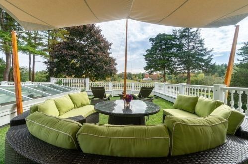 61 Brg St, Hingham MA 02061-2333 exterior