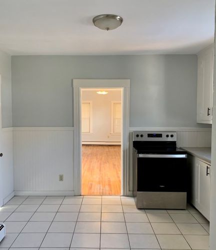 7 Standish St, Worcester MA 01604-3211 exterior