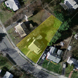 43 Hanson Rd, Newton MA  02459-3516 aerial view