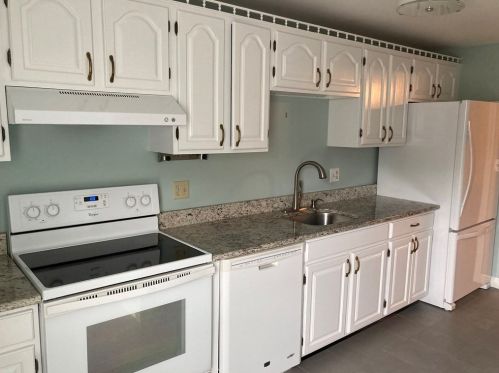 36 Essex Green Ln, Peabody, MA 01960-2918