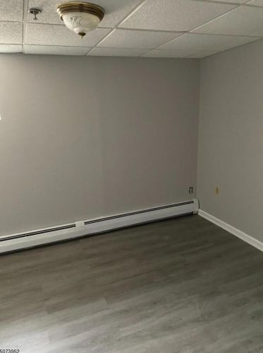 11 Naples Ave, Belleville NJ  07109-1121 exterior