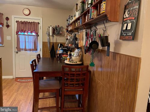 1109 Delsea Dr, West Deptford NJ 08093-2252 exterior